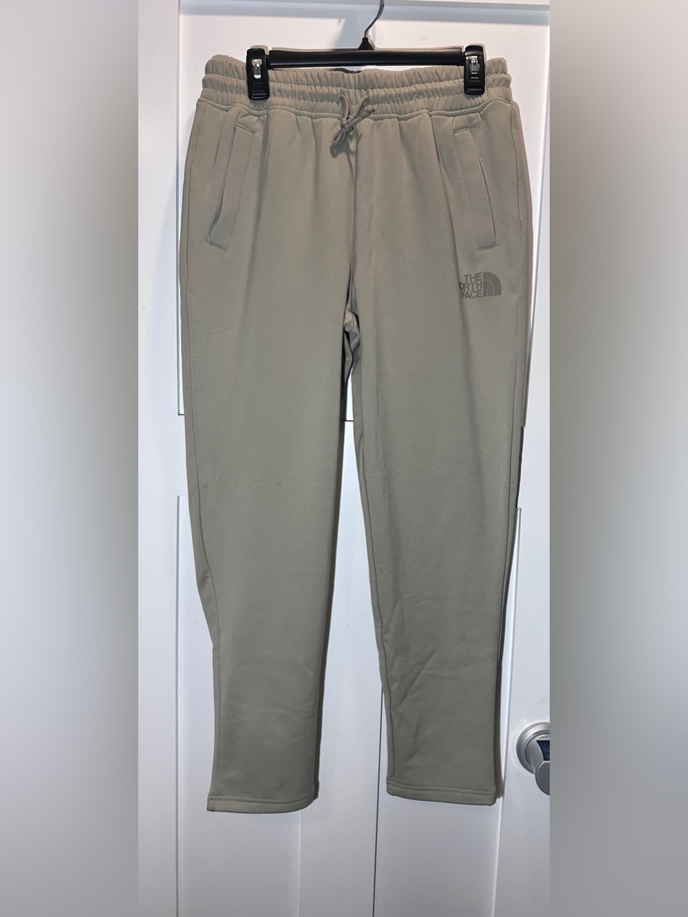 The North Face Women’s Cream Sage M Jogger Sweatpants Comfort NWOT